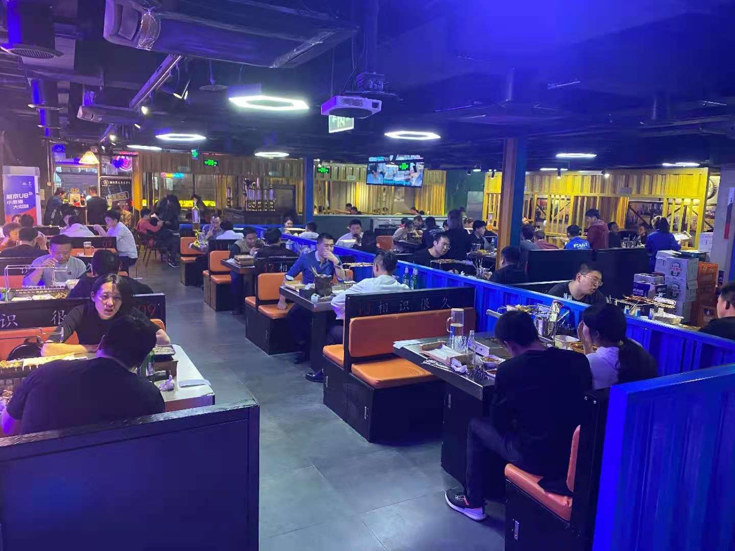 想開一家早餐餐館請問選址上面有什么意見沒？